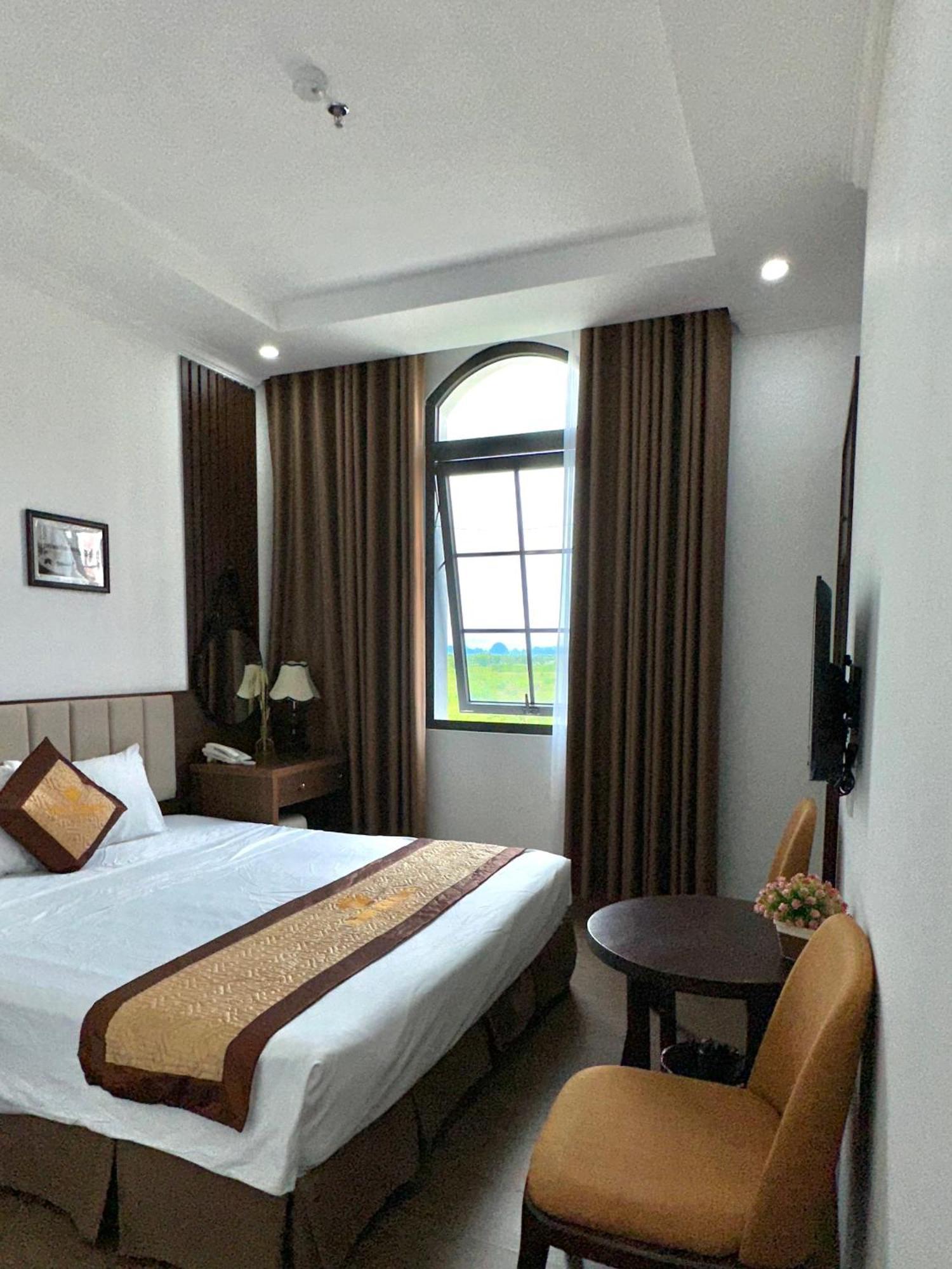 Vinh Khang Ha Long Hotel Exterior photo